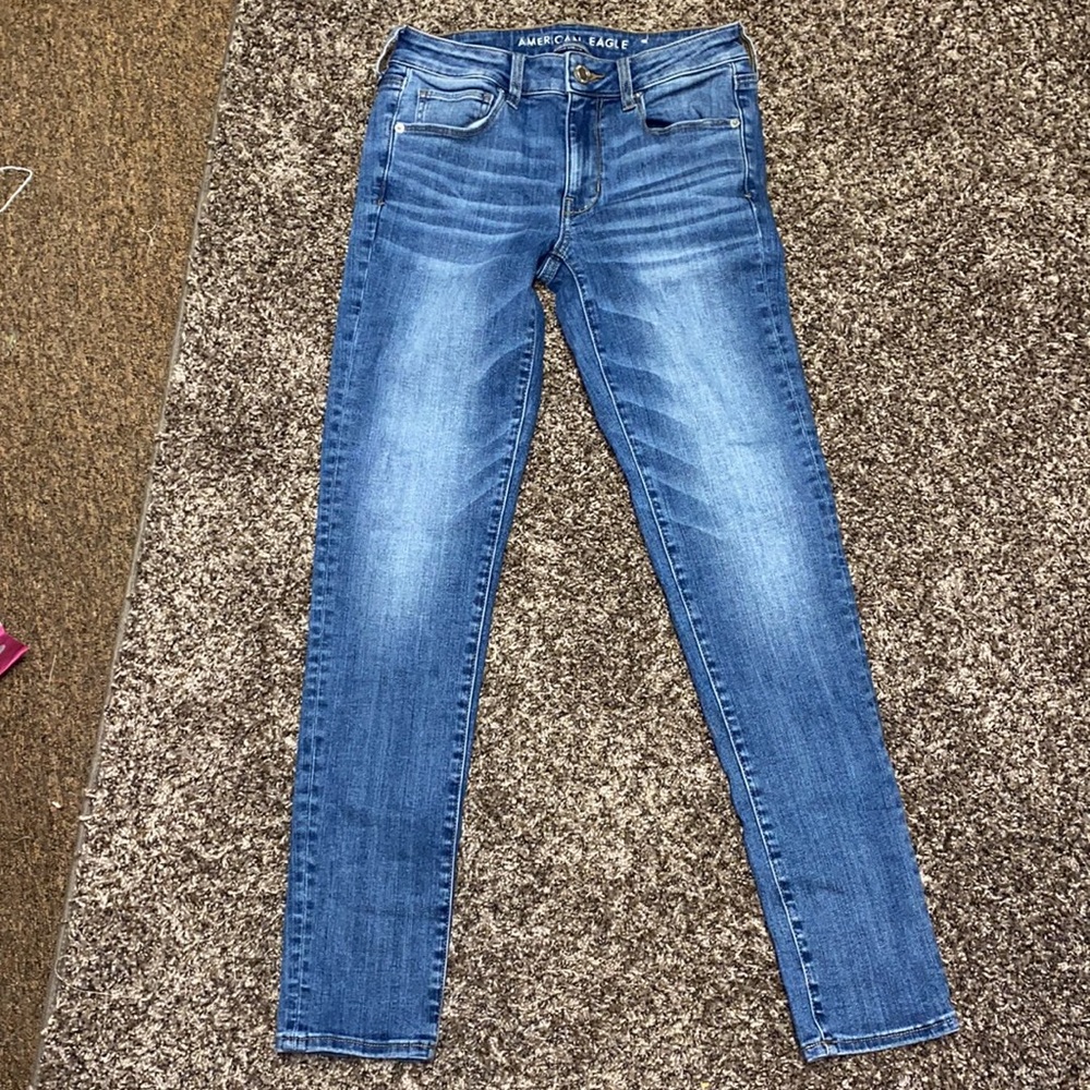 Size 6 AEO Super Stretch Skinny Jeans nice condition - Picture 2 of 6